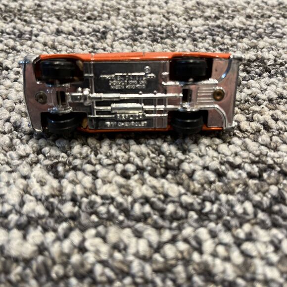 Pair (2) VTG Ertl Orange 57 Chevy Bel Air 1/64 Die-cast Car Open Doors Hong Kong - Picture 15 of 16